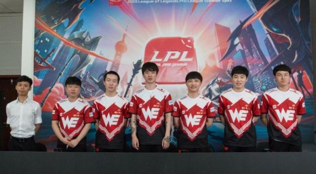 在签下阿根 在签下阿根